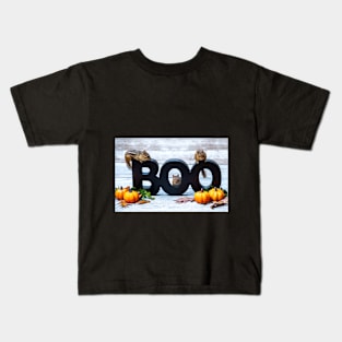 Chipmunks hang out on a Halloween sign Kids T-Shirt